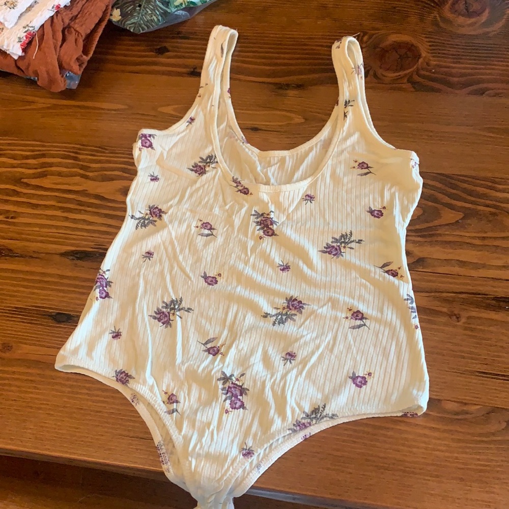 cream floral bodysuit